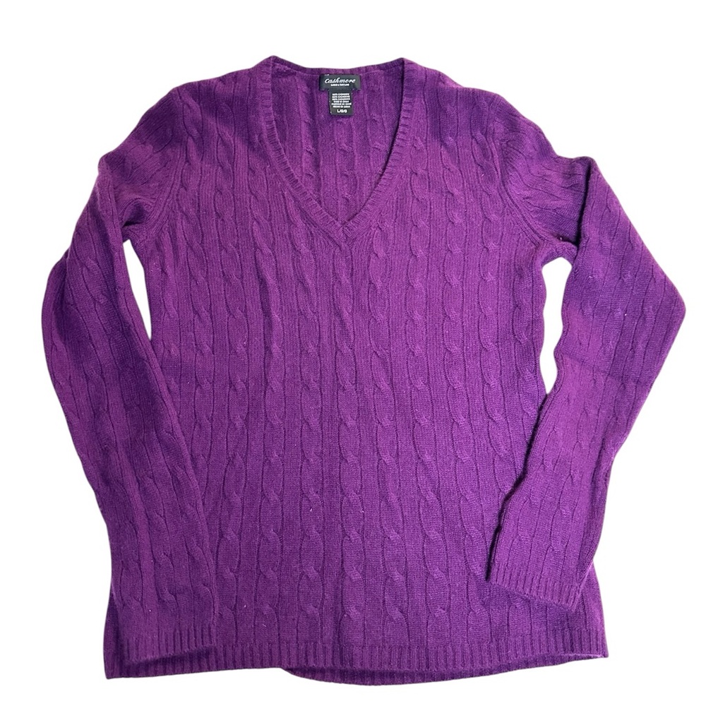 Lord and Taylor cashmere sweater size L